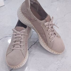 Women’s Sketchers Wilshire Blvd  Sneakers - Taupe/Pink/Brown  Size 10